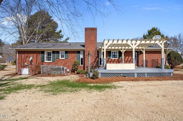 41 Woodcroft Drive, Angier, NC 27501