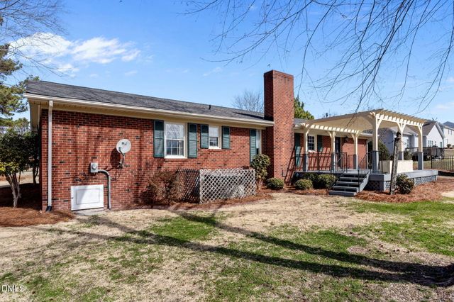 41 Woodcroft Drive, Angier, NC 27501