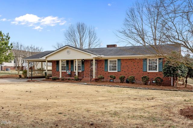 41 Woodcroft Drive, Angier, NC 27501