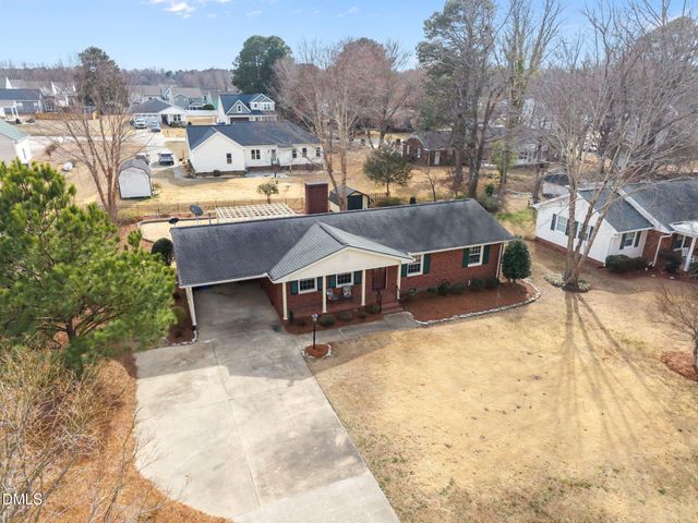 41 Woodcroft Drive, Angier, NC 27501