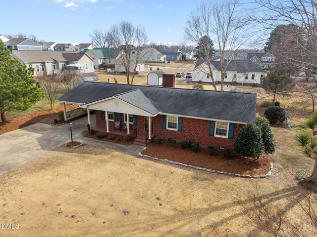 41 Woodcroft Drive, Angier, NC 27501