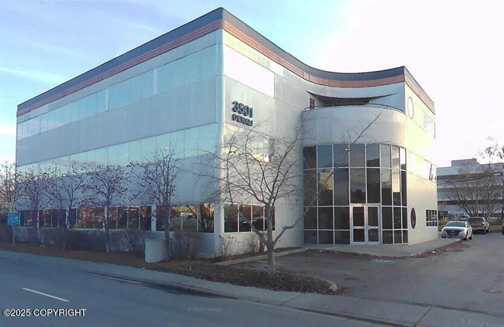 3501 Denali Street, Anchorage, AK 99503