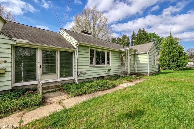 1074 Jessie Avenue, Kent, OH 44240