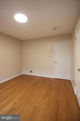 243 WINTER WALK DR, Gaithersburg, MD 20878