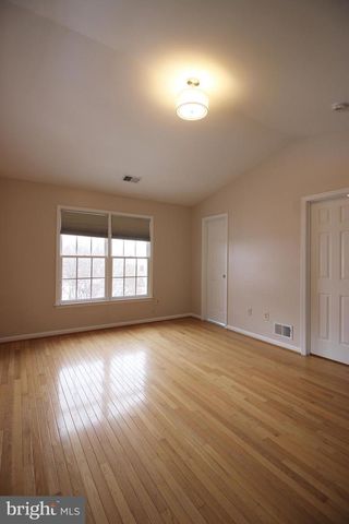 243 WINTER WALK DR, Gaithersburg, MD 20878