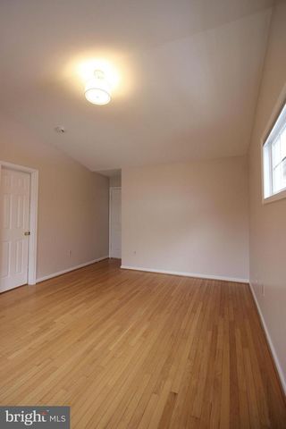 243 WINTER WALK DR, Gaithersburg, MD 20878