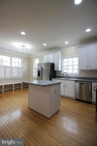 243 WINTER WALK DR, Gaithersburg, MD 20878