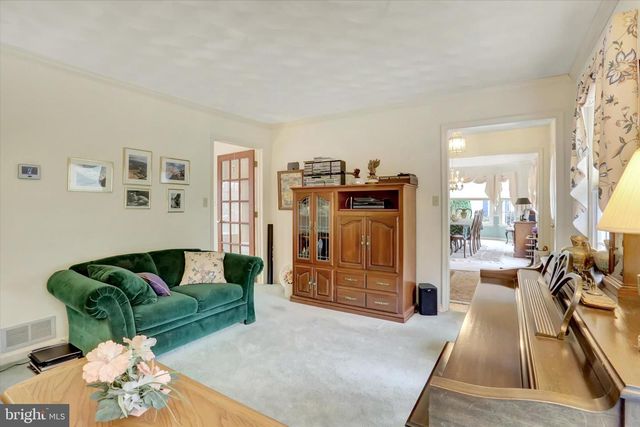 1851 BONNIE BLUE LN, Middletown, PA 17057