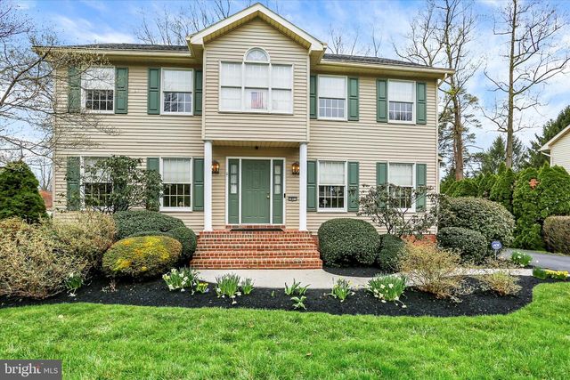 1851 BONNIE BLUE LN, Middletown, PA 17057