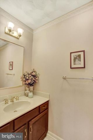 1851 BONNIE BLUE LN, Middletown, PA 17057