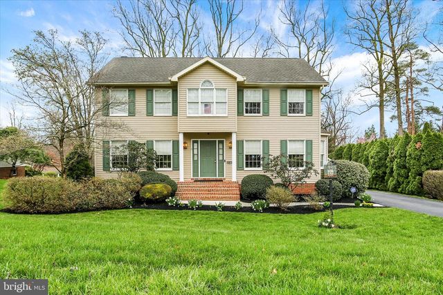 1851 BONNIE BLUE LN, Middletown, PA 17057