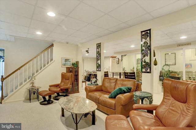 1851 BONNIE BLUE LN, Middletown, PA 17057