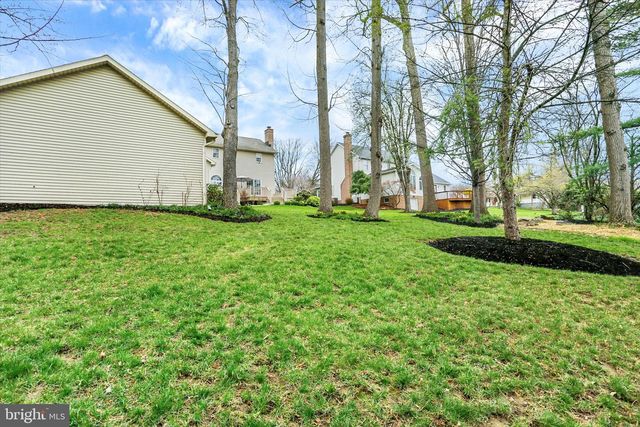 1851 BONNIE BLUE LN, Middletown, PA 17057