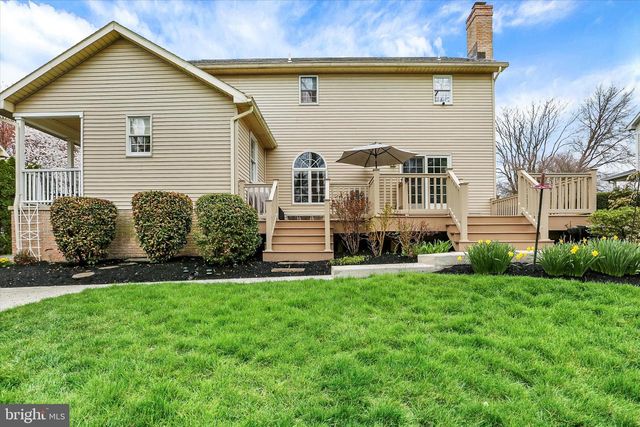 1851 BONNIE BLUE LN, Middletown, PA 17057