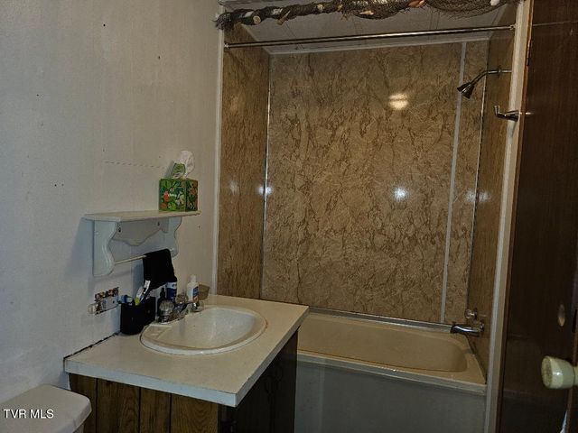 2056 Honey Camp Road, Clintwood, VA 24228