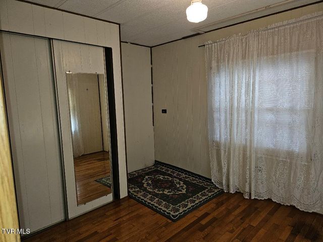 2056 Honey Camp Road, Clintwood, VA 24228