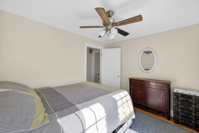 9 Milton Rd, Barrington, RI 02806