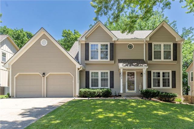11629 BOND Street, Overland Park, KS 66210