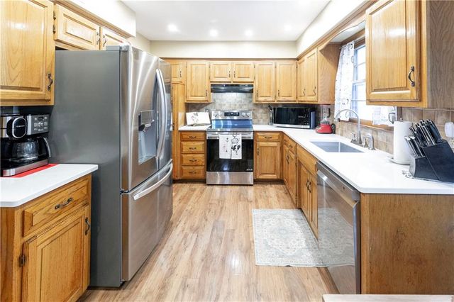 11629 BOND Street, Overland Park, KS 66210
