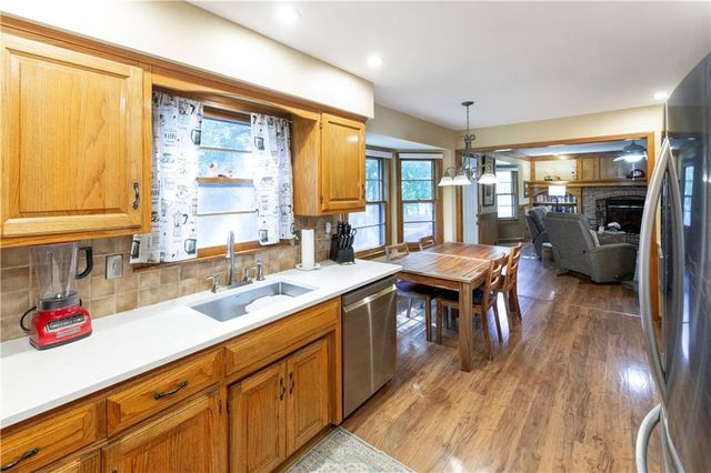 11629 BOND Street, Overland Park, KS 66210