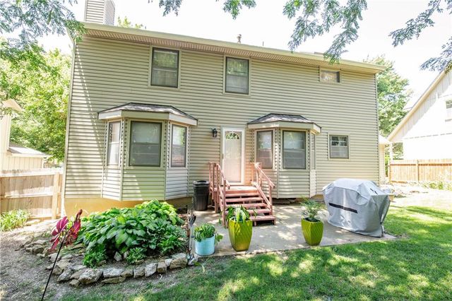 11629 BOND Street, Overland Park, KS 66210