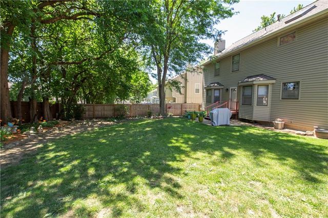 11629 BOND Street, Overland Park, KS 66210