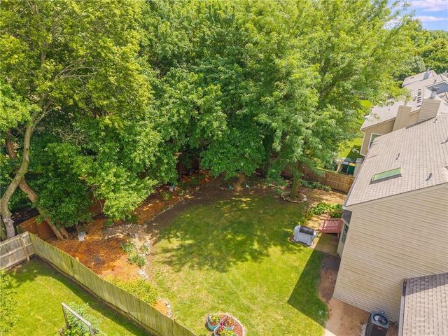 11629 BOND Street, Overland Park, KS 66210