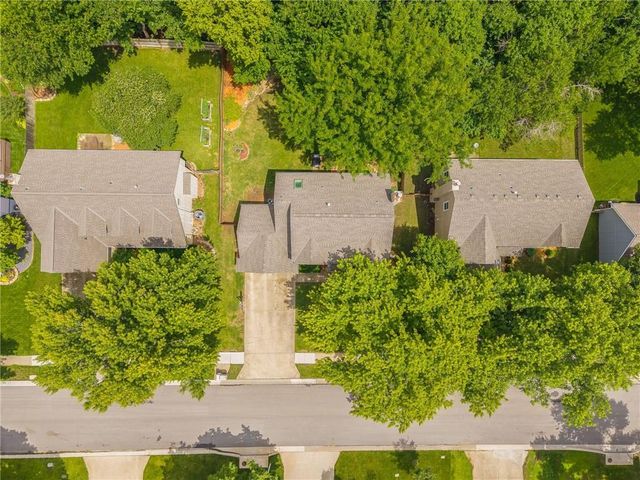 11629 BOND Street, Overland Park, KS 66210