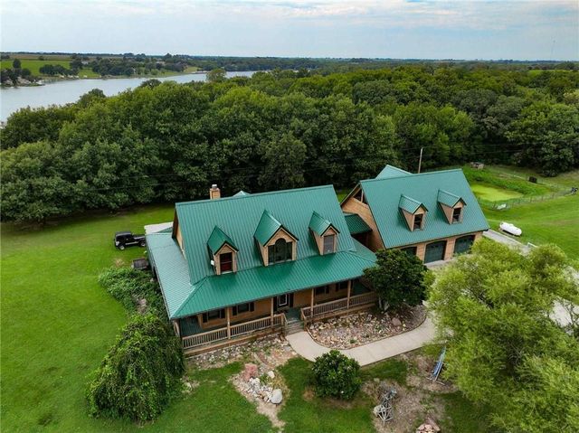 1900 Yates Avenue, Horton, KS 66439