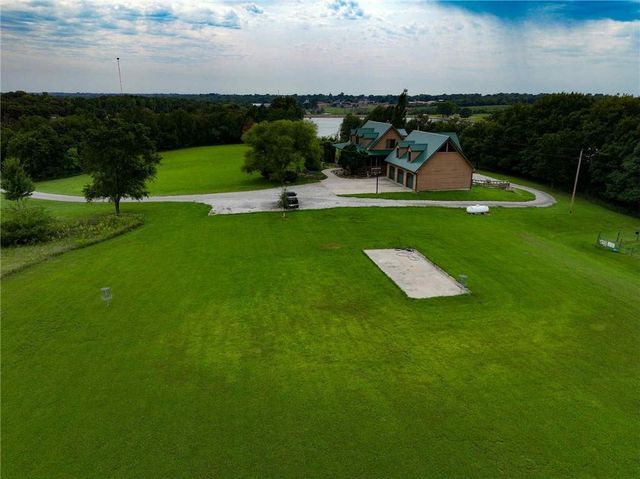 1900 Yates Avenue, Horton, KS 66439