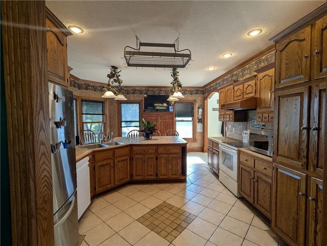 1900 Yates Avenue, Horton, KS 66439