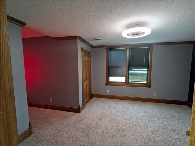 1900 Yates Avenue, Horton, KS 66439