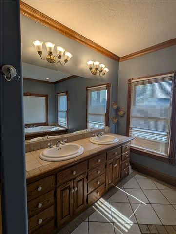 1900 Yates Avenue, Horton, KS 66439