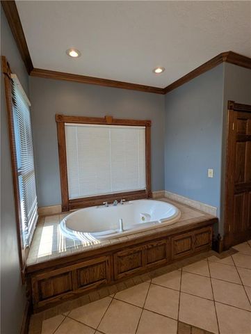 1900 Yates Avenue, Horton, KS 66439