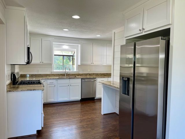 537 Barnwell Road, Spartanburg, SC 29303
