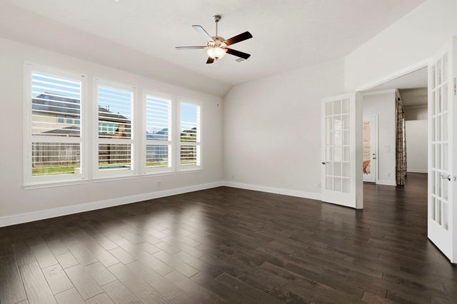 2102 Old Town Drive, Missouri City, TX 77459