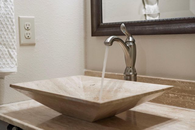 2102 Old Town Drive, Missouri City, TX 77459