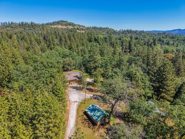 2399 Campo Flores Ln, West Point, CA 95255