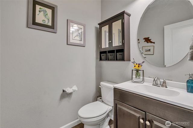 963 Bondgard Avenue, Enumclaw, WA 98022