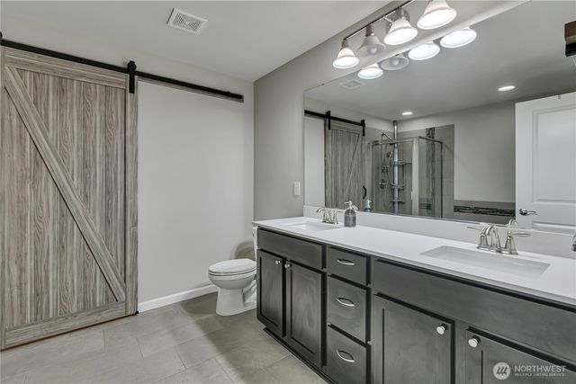 963 Bondgard Avenue, Enumclaw, WA 98022