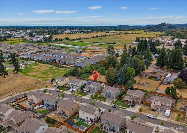 963 Bondgard Avenue, Enumclaw, WA 98022