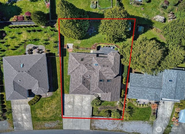 8091 Kispiox Road, Blaine, WA 98230