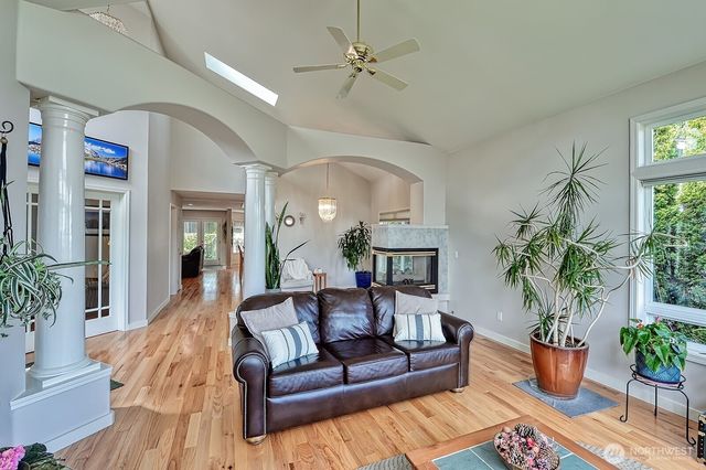 8091 Kispiox Road, Blaine, WA 98230