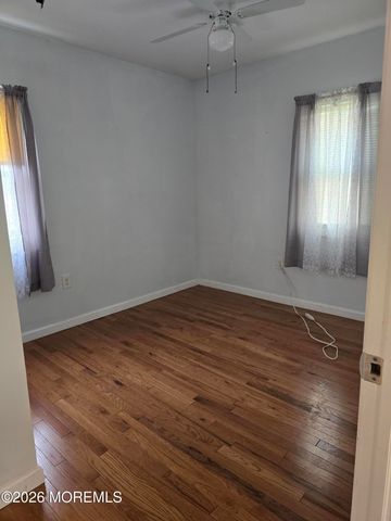 17 Birchwood Drive, Cliffwood, NJ 07735