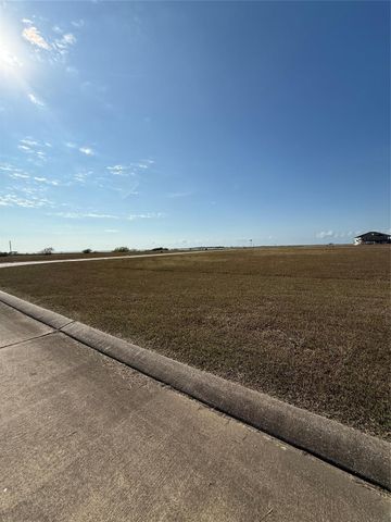 3053 Camp Hulen Drive, Palacios, TX 77465