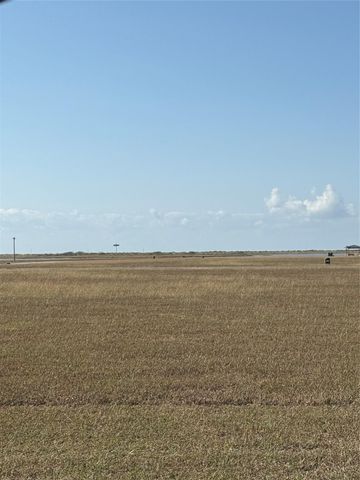 3053 Camp Hulen Drive, Palacios, TX 77465