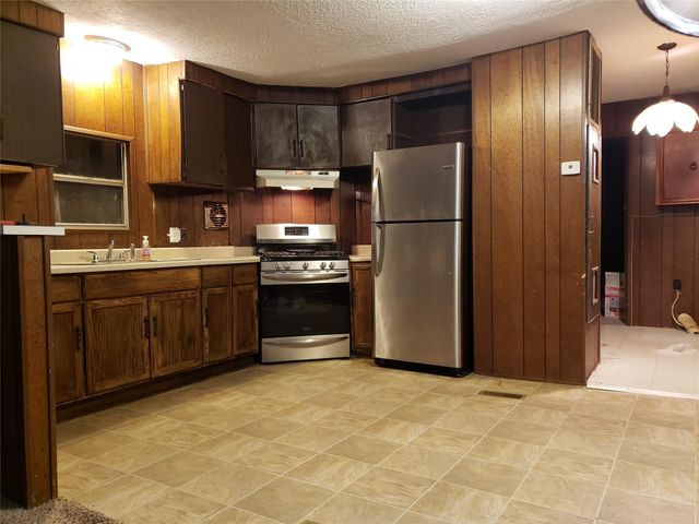 12126 Lynda Drive, Houston, TX 77038