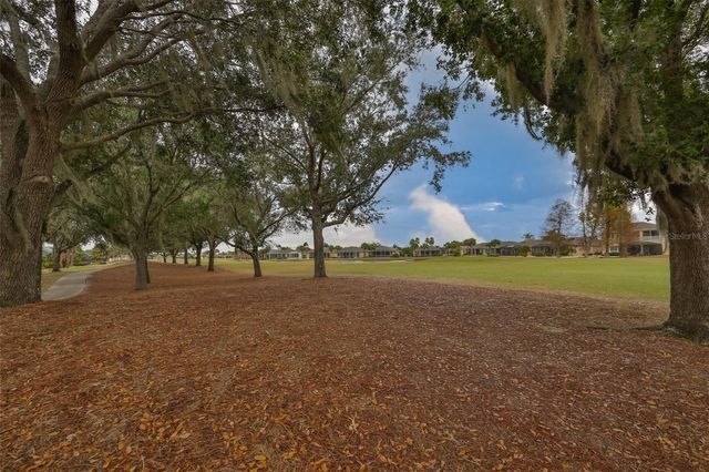 1118 EMERALD DUNES DRIVE, Sun City Center, FL 33573