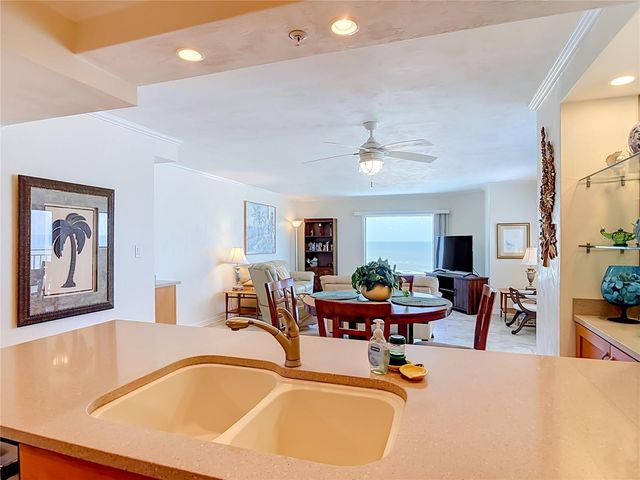 5207 S ATLANTIC AVENUE 422, New Smyrna Beach, FL 32169
