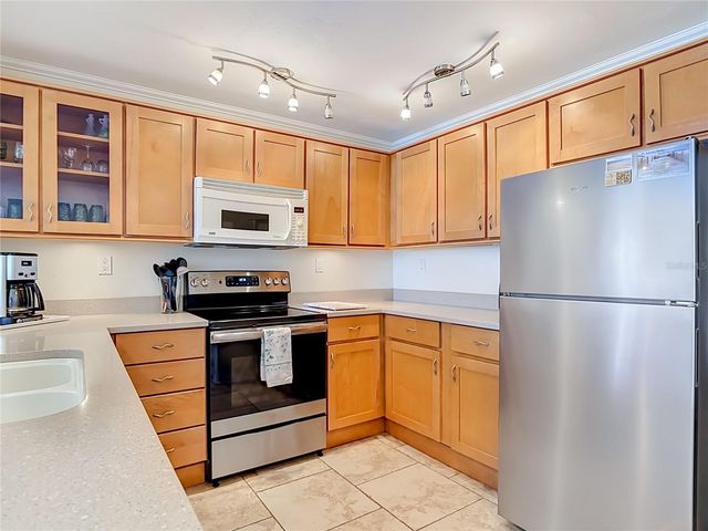 5207 S ATLANTIC AVENUE 422, New Smyrna Beach, FL 32169